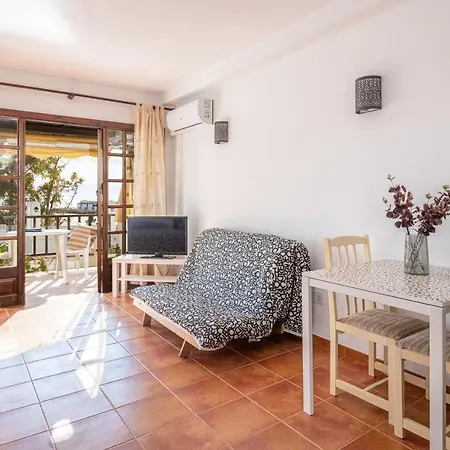 Marino Casa Azahar アパート